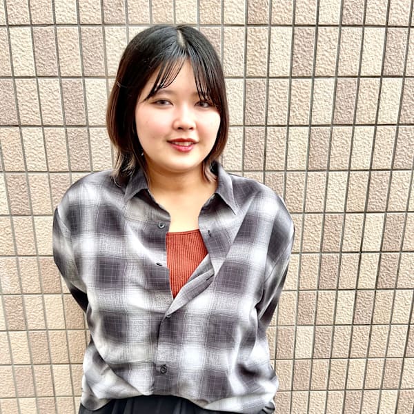 HAIR and MAKE GRATIAE【ヘアアンドメイクグラチア】のスタッフ紹介。金城　麗華