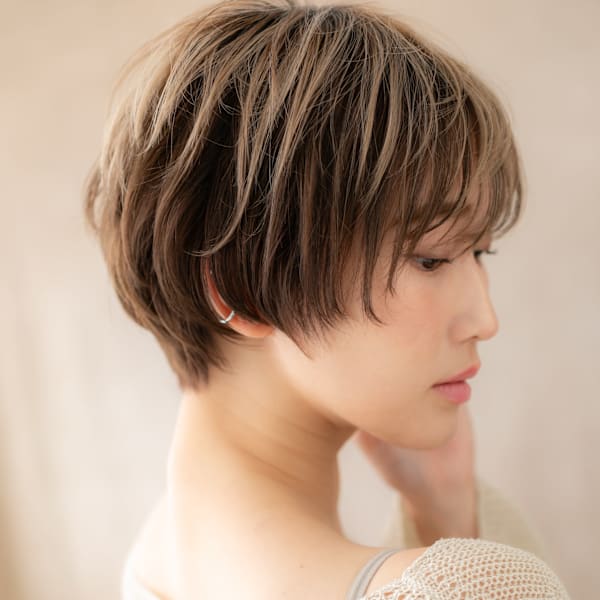 アンブレラカラー抜け感小顔ショートマッシュパーマ20代30代