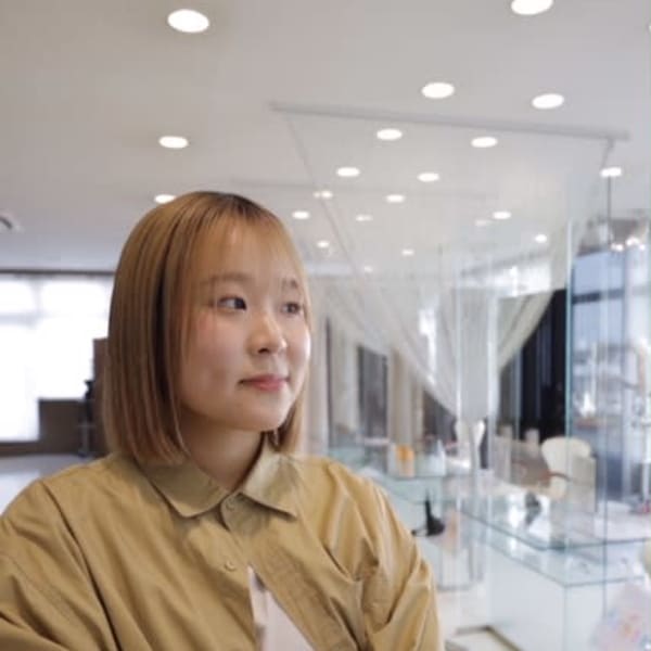 HAIR & MAKE EARTH 盛岡南店【ヘアメイクアース モリオカミナミテン】のスタッフ紹介。中山 千優