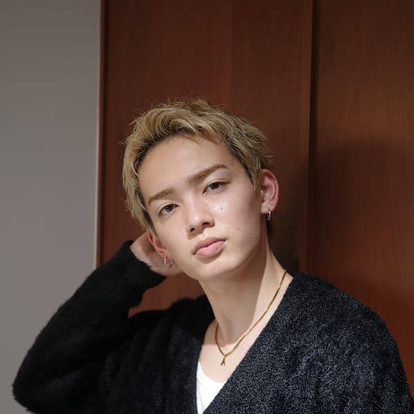 スパイキーショート/眉毛/ヘッドスパ