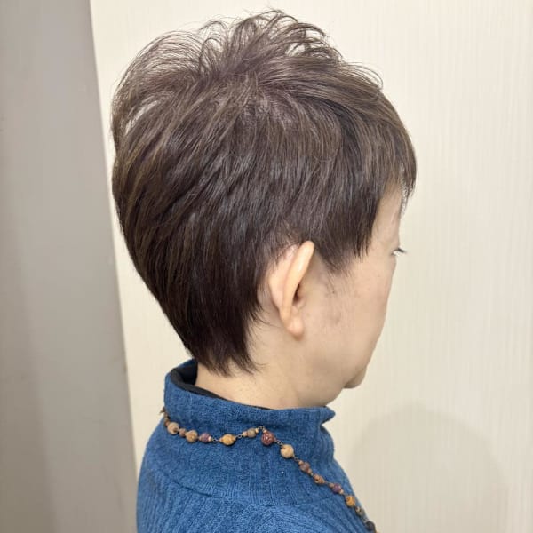ミセスショートヘア