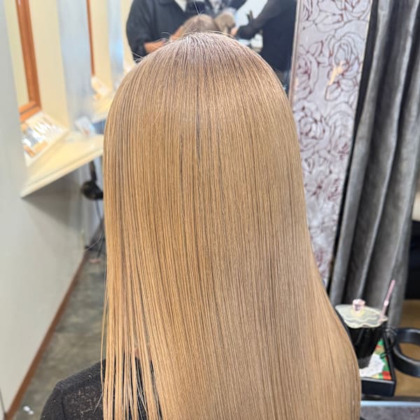 【２回ブリーチのベース】柔らかく澄んだ透明感ベージュ|Arglarte