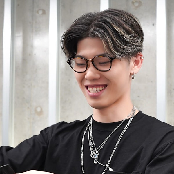 men's salon L-MARK 京橋【メンズサロンエルマーク キョウバシ】【メンズサロンエルマーク キョウバシ】のスタッフ紹介。池上 瞬