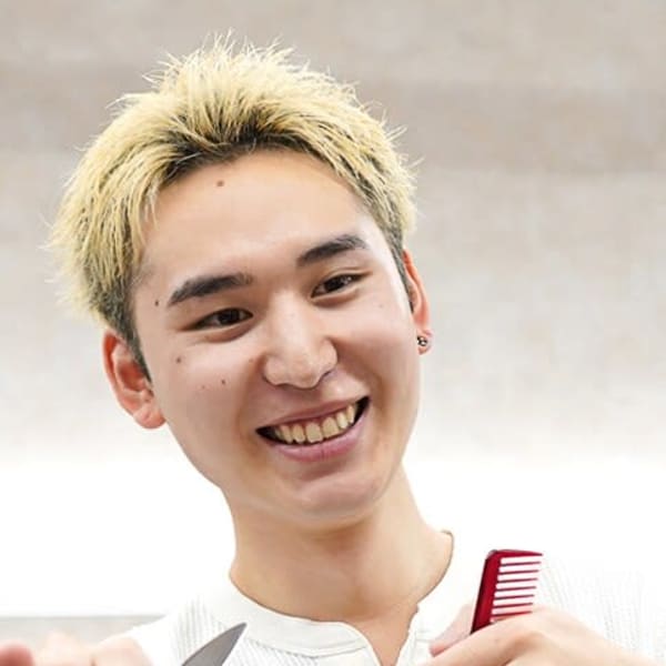 men's salon L-MARK 京橋【メンズサロンエルマーク キョウバシ】【メンズサロンエルマーク キョウバシ】のスタッフ紹介。川上 将宏
