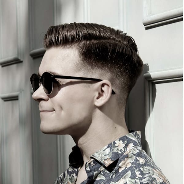 刈り上げセンターパートサーフカールフェザーパーママレットヘア|jiji by WORTH WHILE 【ジジ バイ ワースホワイル】