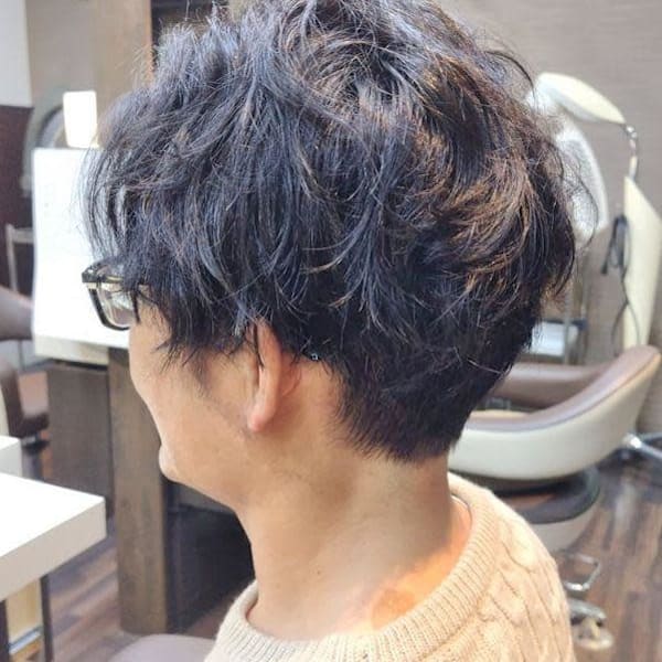 メンズニュアンスパーマ|ENOMOTO 髪質改善・白髪ぼかし【エノモト】