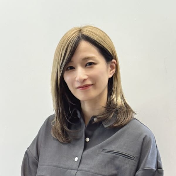 CHARLES DESSIN tokyo 表参道【シャウルデッサントーキョー】のスタッフ紹介。藤原 英里香