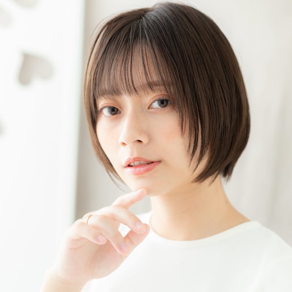 シースルーバング小顔補正カットレイヤーショート20代30代