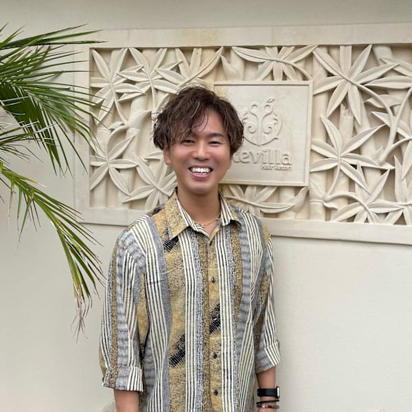 Hair Resort Revilla【ヘアリゾート リビラ】のスタッフ紹介。和田 浩二