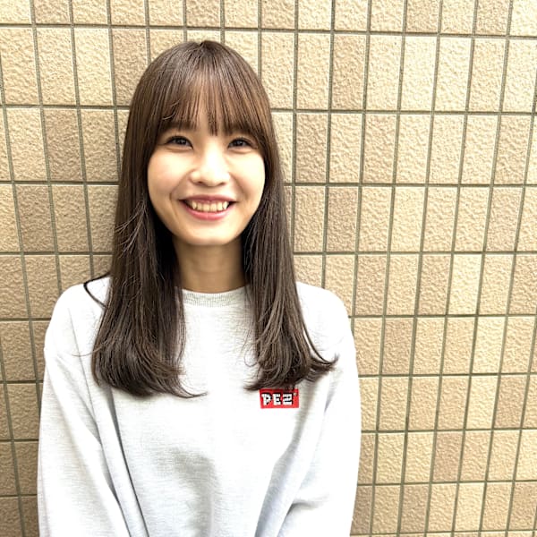 HAIR and MAKE GRATIAE【ヘアアンドメイクグラチア】のスタッフ紹介。阿佐伊　愛惟