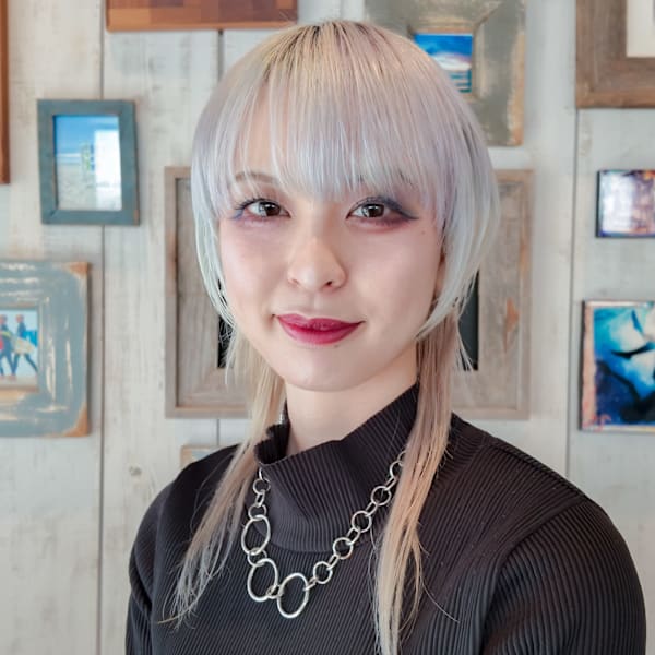 Ley by KINGDOM【レイバイキングダム】のスタッフ紹介。半田 陽菜