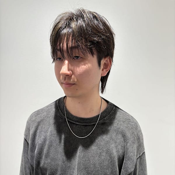 RITA hair＆spa【リタヘアアンドスパ】のスタッフ紹介。高取　大将