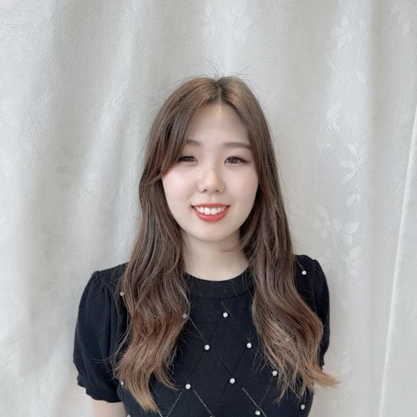 WiLL JR茨木【ウィル】のスタッフ紹介。塩川莉奈