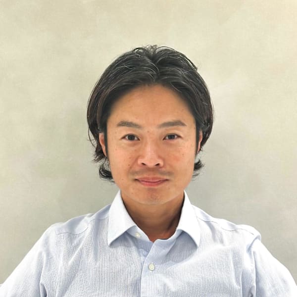 個室美容室 IRISALI【イリサーリ】【コシツビヨウシツ イリサーリ】のスタッフ紹介。齋藤 雄一郎