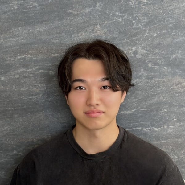 ヘアリゾート粋 tujuh 池袋東口店【ヘアリゾートスイトゥジュイケブクロヒガシグチテン】のスタッフ紹介。鈴木 優斗