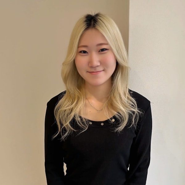 Clement Salon Bull【クレメントサロンブル】のスタッフ紹介。渡辺　春佳