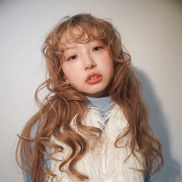 マロンベージュ