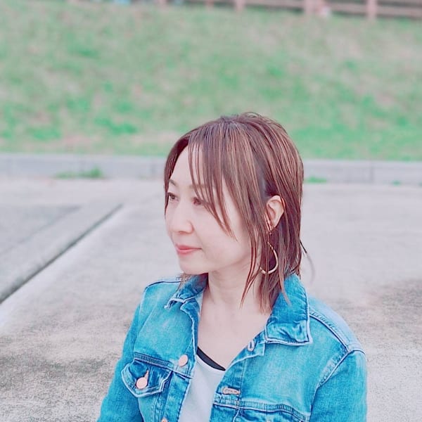 Agu hair dear 鳥取宮長店【アグ ヘアー ディア】【アグ ヘアー ディア トットリミヤナガテン】のスタッフ紹介。富本　梨香