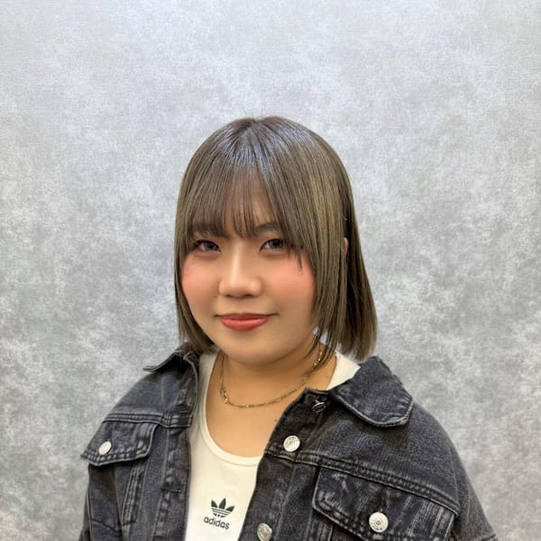 Loe 元町店【ロエ モトマチテン】のスタッフ紹介。小林 浩歌