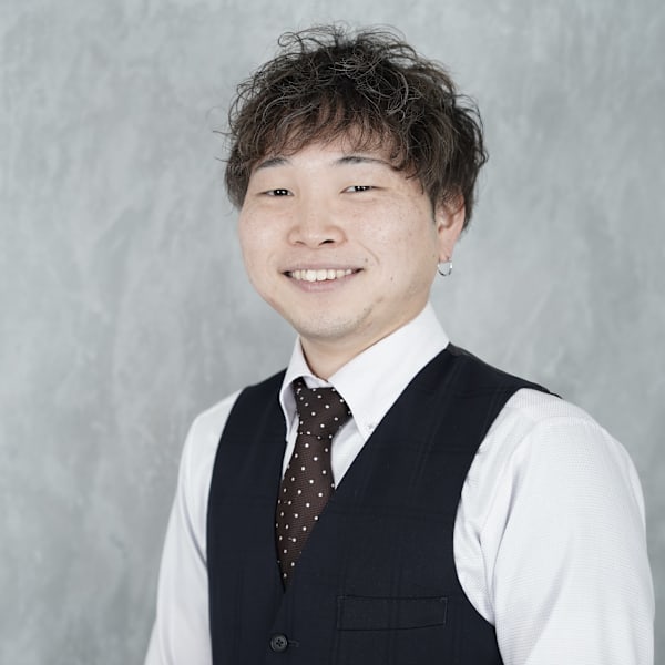 CUT IN STREET【カットインストリート】のスタッフ紹介。江尻 翔太