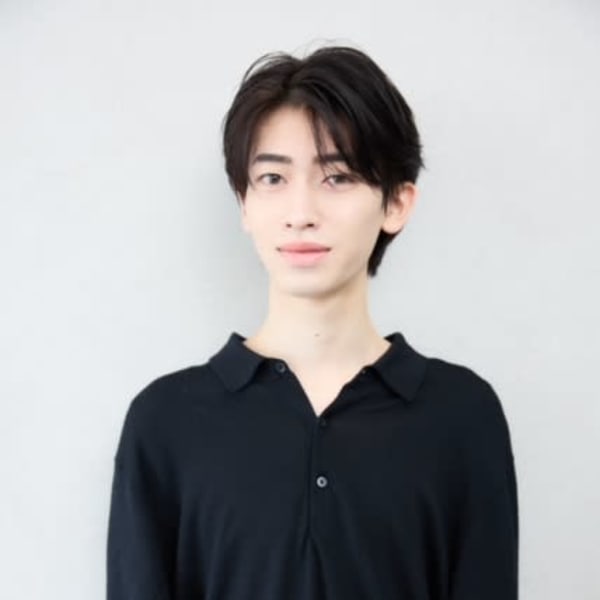 髪質改善 完全完結型個室サロン people[  ] 勝どき 美容室NEW OPEN 12月1日【カミシツカイゼンカンゼンカンケツガタコシツサロン ピープルスペースカチドキ ビヨウシツ】のスタッフ紹介。柏　はるや