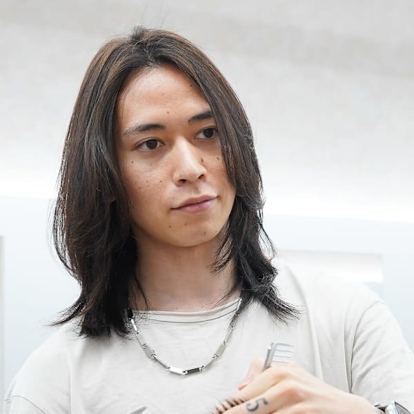 men's salon L-MARK 枚方【メンズサロン エルマーク ヒラカタ】【メンズサロン エルマーク ヒラカタ】のスタッフ紹介。川野 鷹丸