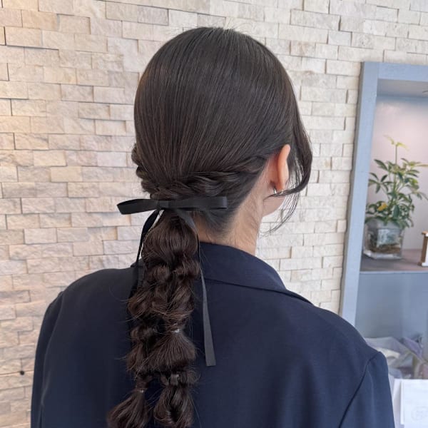 ツイン編み下ろし × リボンアレンジ