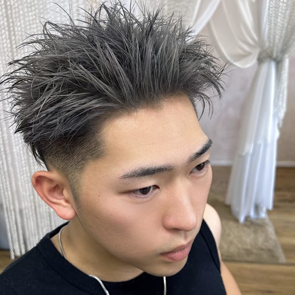 メンズ/シルバーアッシュの束感スパイキーショート