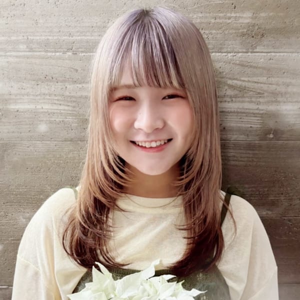 hair+resort lagoon【ヘアリゾートラグーン】のスタッフ紹介。高橋　青心奏