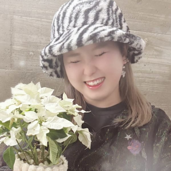 hair+resort valentine【ヘアリゾートバレンタイン】のスタッフ紹介。河合　紗希