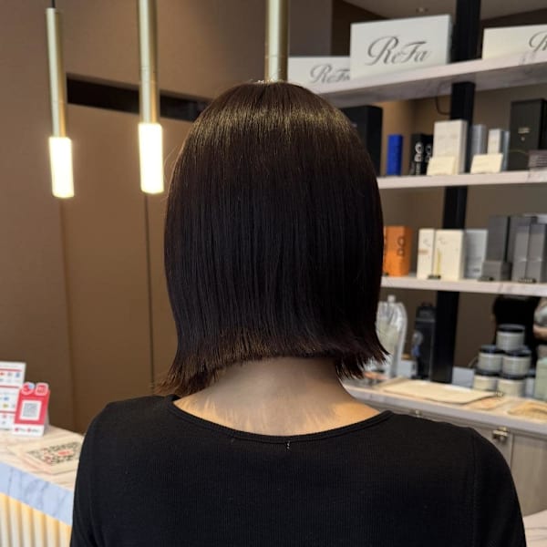 前下がりぷつっとボブ|半個室型美容室 Sourire 小倉店