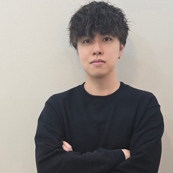 【全席半個室】puul なんば店 headspa & treatment【ゼンセキハンコシツ プール ナンバテン ヘッドスパアンドトリートメント】のスタッフ紹介。NAOKI