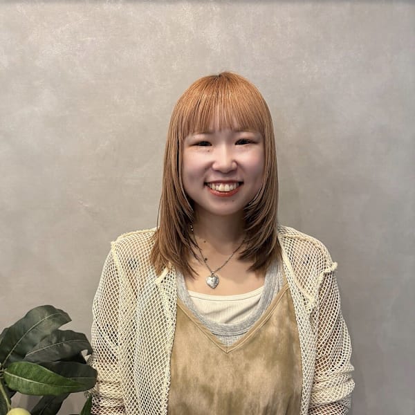 Agu hair grit 太子橋今市店【アグ ヘアー グリット】【アグ ヘアー グリット タイシバシイマイチテン】のスタッフ紹介。瀧本 友梨乃