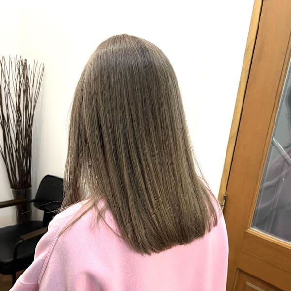 ミルクティーベージュ