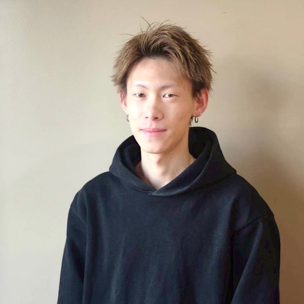 hair＆make sofa 泉中央店【ヘアーアンドメイクソファーイズミチュウオウテン】のスタッフ紹介。TAICHI