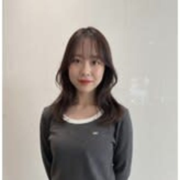 Kraemer Paris 福岡【クラメールパリ フクオカ】のスタッフ紹介。合庭　柚