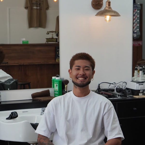 BARBER SHOP BLACKY 2nd【バーバーショップブラッキーセカンド】のスタッフ紹介。神谷 日優