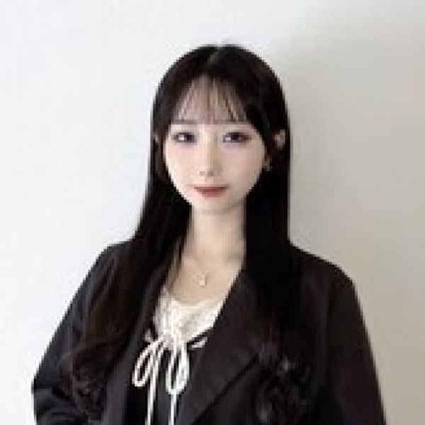 アイブロウサロン i'm 池袋サンシャイン60通り店【眉毛専門店】【アイブロウサロン アイム イケブクロサンシャインロクジュウドオリテン】のスタッフ紹介。モモ 