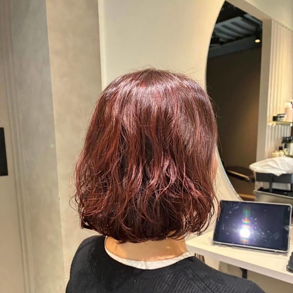 ボルドーカラー×ニュアンスパーマ