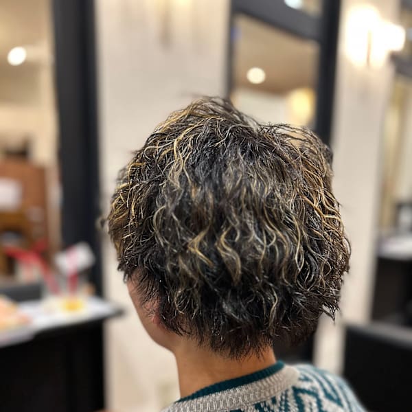 ツイストスパイラル✖ハイライト|Hair salon Sophia