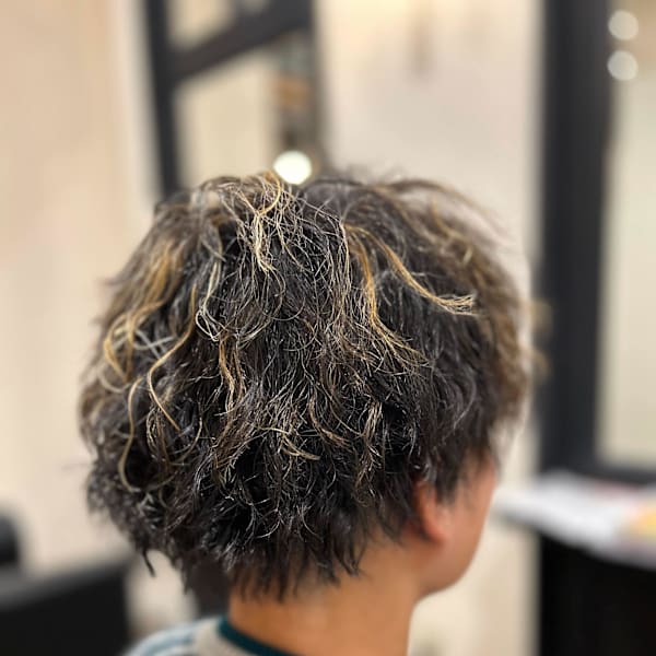 ツイストスパイラル✖ハイライト|Hair salon Sophia