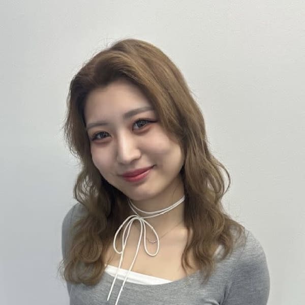 Ardore vento horie【アルドーレ ヴェント ホリエ】のスタッフ紹介。中西 優亜