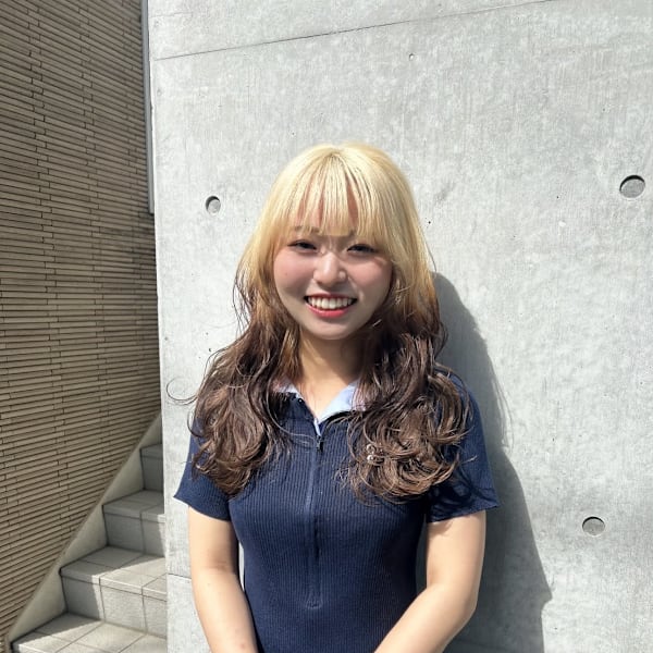 Henrietta表参道【ヘンリエッタオモテサンドウ】のスタッフ紹介。清水 結生