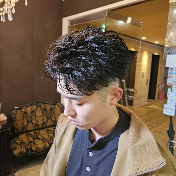 30代、40代おすすめショートパーマスタイル|メンズサロン growth天神店【メンズサロングロウ】 メンズカット/メンズパーマ/眉毛