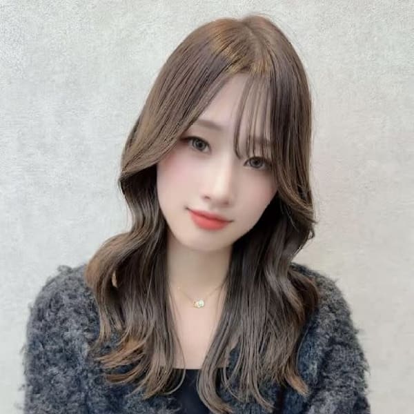 Men’s salon Zina 天神 ［メンズカット/眉毛/韓国/パーマ］【メンズサロンジーナ】【メンズサロン　ジーナ　テンジン　メンズカット　マユゲ　カンコク　パーマ　メンズサロン　ジーナ】のスタッフ紹介。yuzuki 