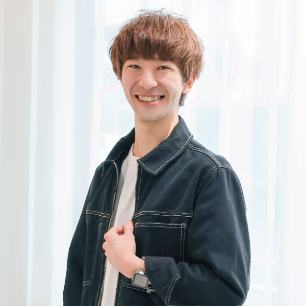TOPHAIR TERRACE【トップヘアーテラス】のスタッフ紹介。松井 昭尋