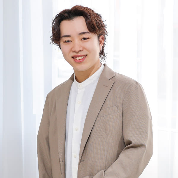 TOPHAIR Avenue 刈谷【トップヘアーアヴェニューカリヤ】のスタッフ紹介。小松 聖弥