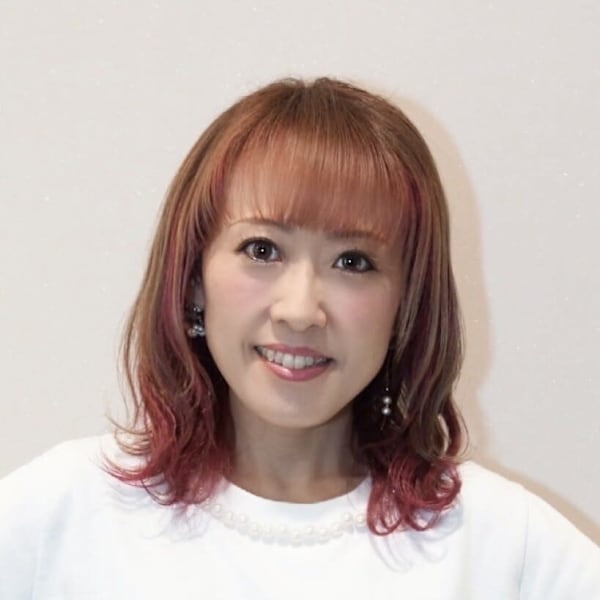 HAIR & MAKE EARTH 恵比寿店【ヘアメイクアース エビステン】のスタッフ紹介。山崎 弾美