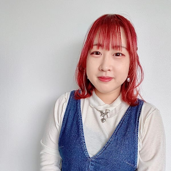 kiitos hair design +【キートス ヘアーデザイン プラス】のスタッフ紹介。岩井七香