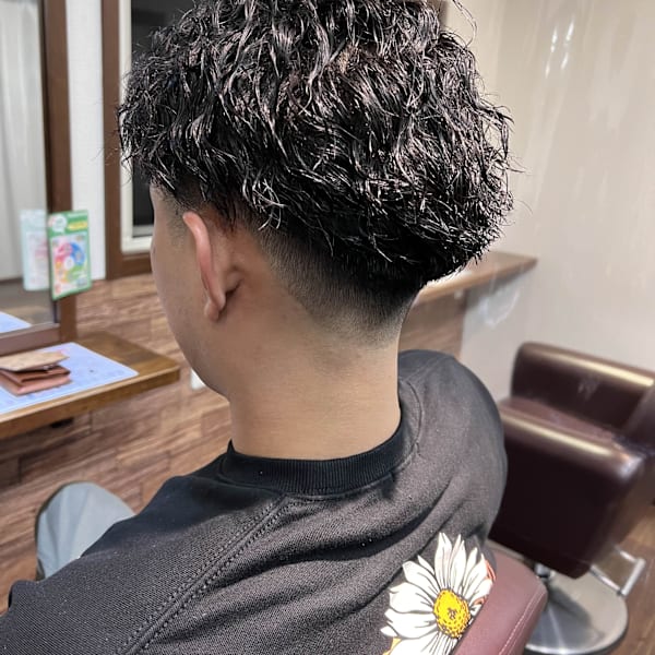 スパイラルパーマ|Amonde